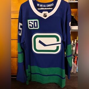 Vancouver Canucks AUTHENTIC Alternate DEMKO Jersey (Size: 50 - medium)